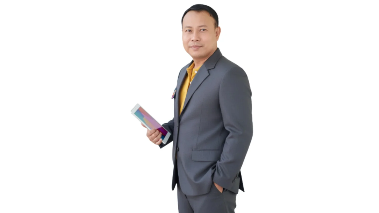 นายวราวุธ บุตรรัตน์